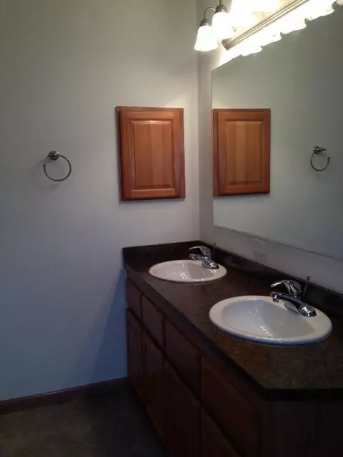 1805 36th St W, Williston, ND 58801 photo 13