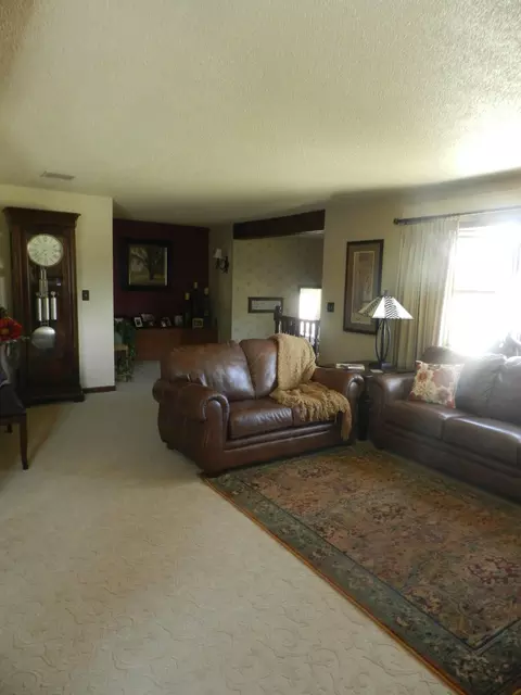 1229 Main St, Williston, ND 58801 photo 8