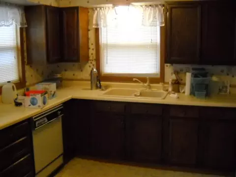820 14th Ave W, Williston, ND 58801 photo 5