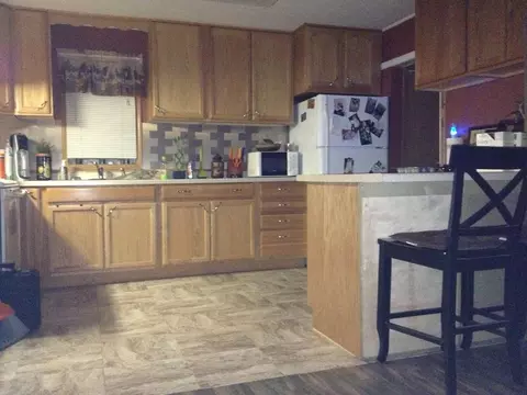 913 8th Ave W, Williston, ND 58801 photo 5