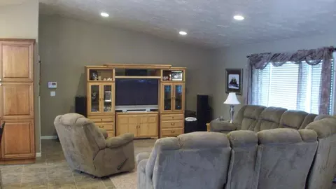 1706 Sand Crk, Williston, ND 58801 photo 5