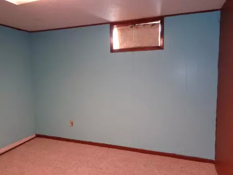 3304 13th Ave E, Williston, ND 58801 photo 19