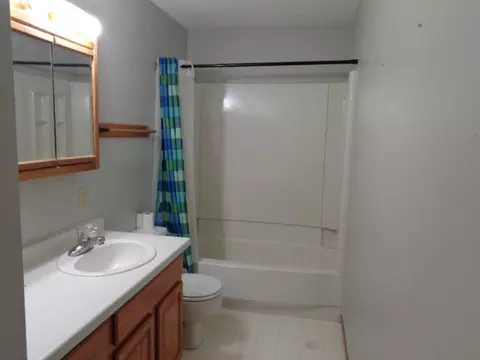 3304 13th Ave E, Williston, ND 58801 photo 11
