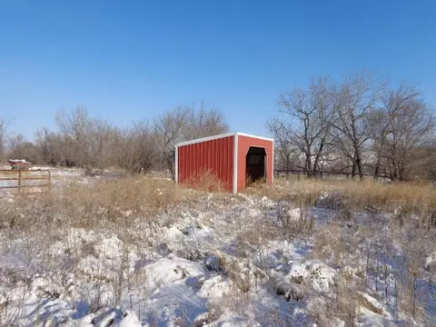 3304 13th Ave E, Williston, ND 58801 photo 25