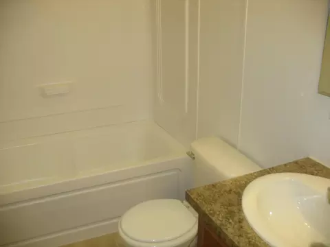 1904 35th St W, Williston, ND 58801 photo 8