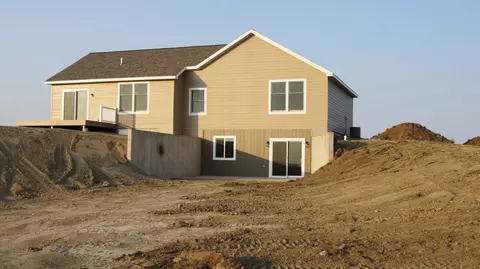 14752 Baxter St, Williston, ND 58801 photo 21
