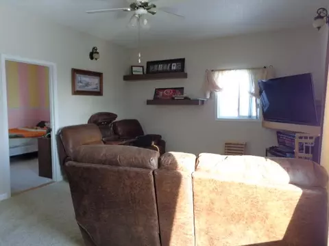 5627 Carolville Loop, Williston, ND 58801 photo 6