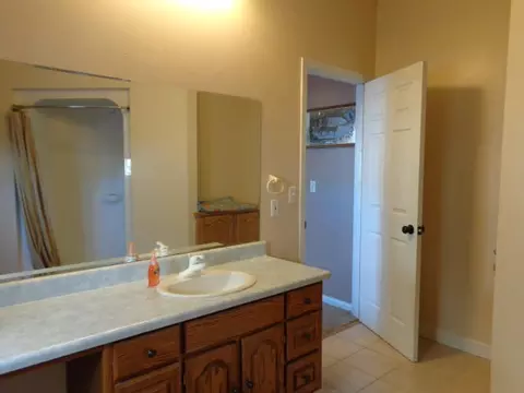 5627 Carolville Loop, Williston, ND 58801 photo 10