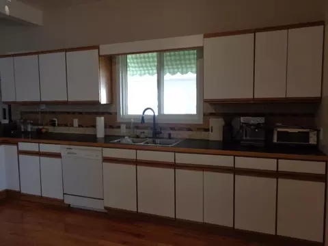 5627 Carolville Loop, Williston, ND 58801 photo 3