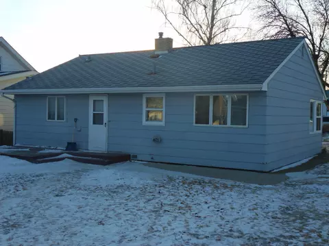 430 12th Ave W, Williston, ND 58801 photo 7