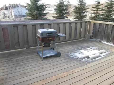 774 High St NW, Killdeer, ND 58640 photo 9