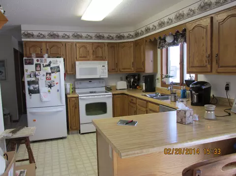 2334 18th Cir W, Williston, ND 58801 photo 6