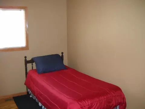 927 13th Ave W, Williston, ND 58801 photo 7