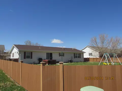 1610 20th Ave W, Williston, ND 58801 photo 6