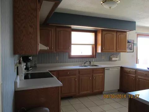1610 20th Ave W, Williston, ND 58801 photo 10