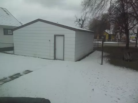 302 5th Ave W, Williston, ND 58801 photo 6