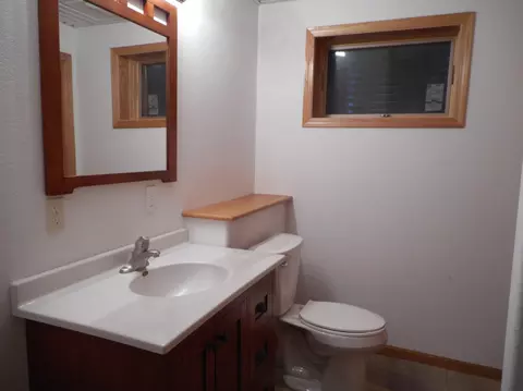 6881 2nd Cir E, Williston, ND 58801 photo 18