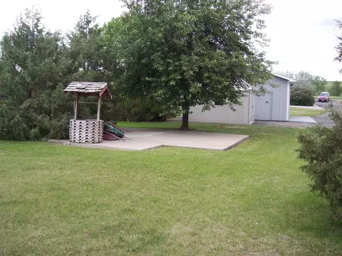 1205 20th Ave E, Williston, ND 58801 photo 35