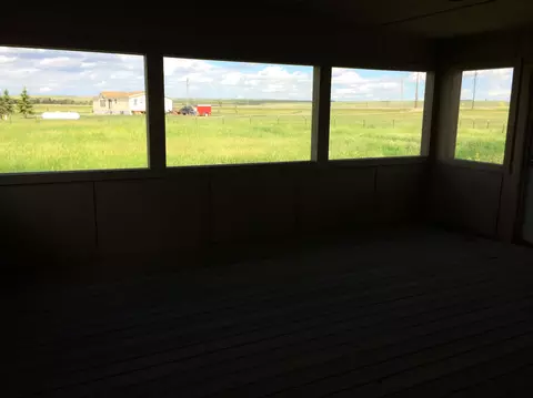 5704 Freedom Ln, Williston, ND 58801 photo 8