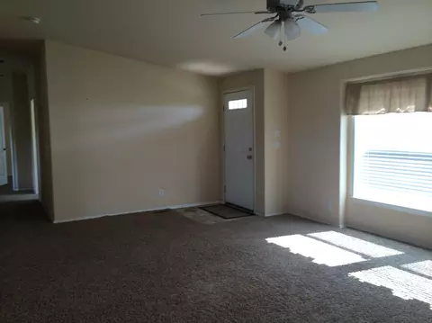 5704 Freedom Ln, Williston, ND 58801 photo 17