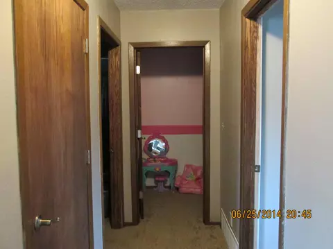 916 University Ave, Williston, ND 58801 photo 8