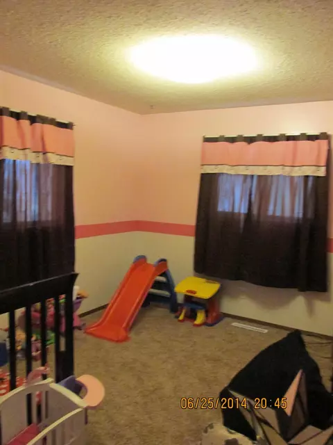 916 University Ave, Williston, ND 58801 photo 11