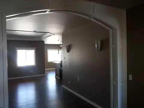 2502 27th Ave W, Williston, ND 58801 photo 9