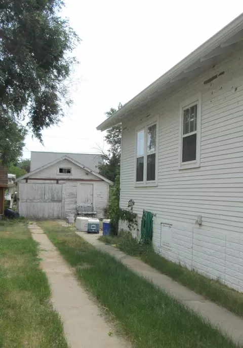 1006 5th Ave W, Williston, ND 58801 photo 13