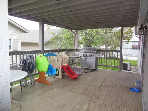 1707 30th St W, Williston, ND 58801 photo 25