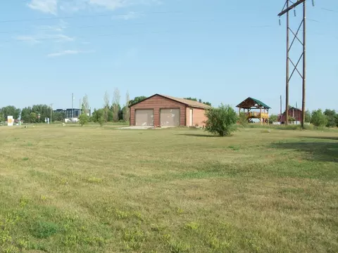 6900 2nd Ave W, Williston, ND 58801 photo 11