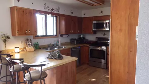 1007 W Broadway, Williston, ND 58801 photo 5