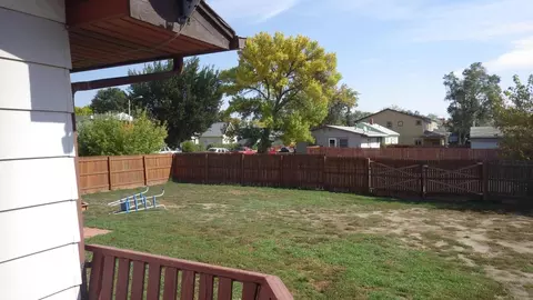 1007 W Broadway, Williston, ND 58801 photo 2