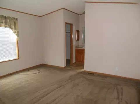 1830 37th St W, Williston, ND 58801 photo 6