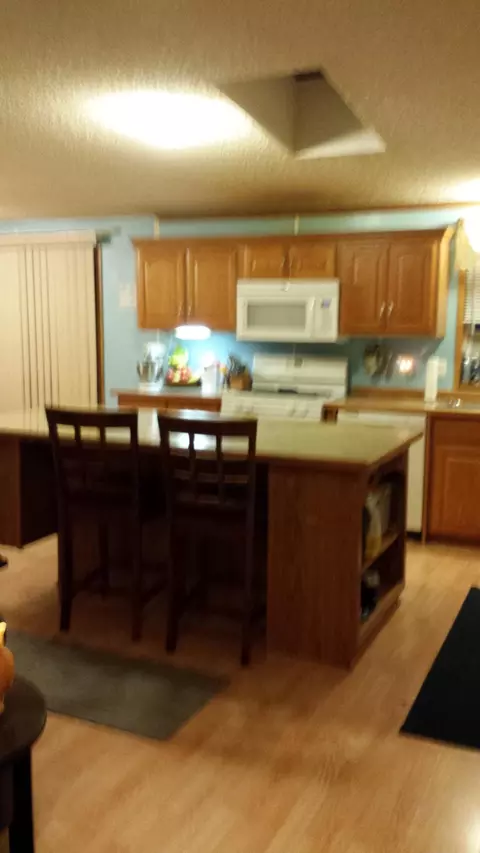 701 28th St W, Williston, ND 58801 photo 7