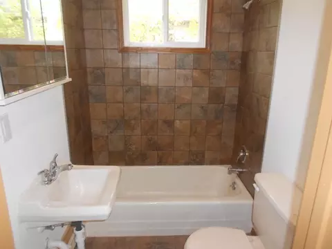 903 5th Ave W, Williston, ND 58801 photo 5