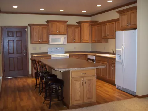710 5th St W, Williston, ND 58801 photo 24