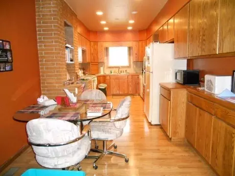 1203 Park Pl, Williston, ND 58801 photo 1