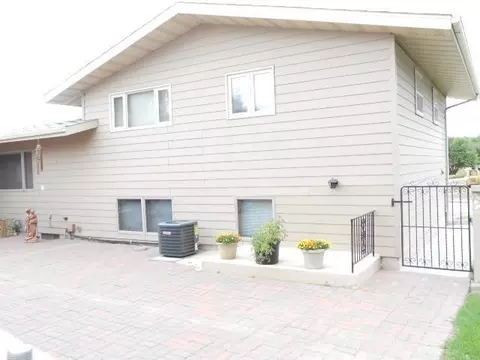 1203 Park Pl, Williston, ND 58801 photo 16