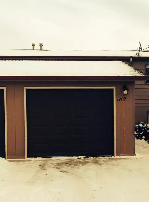 1202 E Ridge Ct, Williston, ND 58801 photo 10