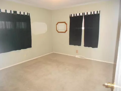 1604 6th Ave W, Williston, ND 58801 photo 9