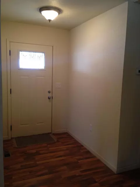 4826 Southview Ln, Williston, ND 58801 photo 7