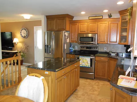 1817 9th Ave E, Williston, ND 58801 photo 20