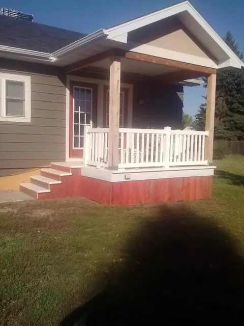 3417 University Ave, Williston, ND 58801 photo 3