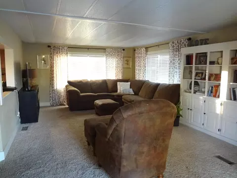 3417 University Ave, Williston, ND 58801 photo 10