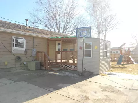 1201 6th Ave W, Williston, ND 58801 photo 19