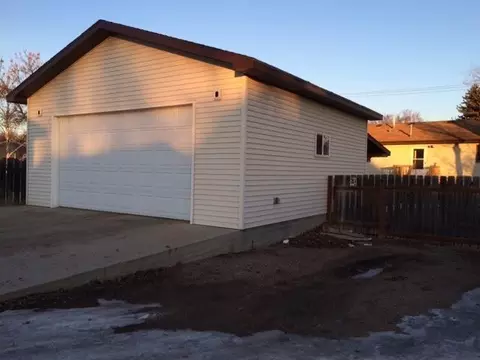 427 9th Ave W, Williston, ND 58801 photo 20