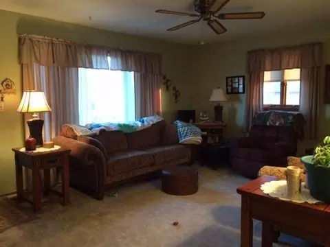 427 9th Ave W, Williston, ND 58801 photo 5