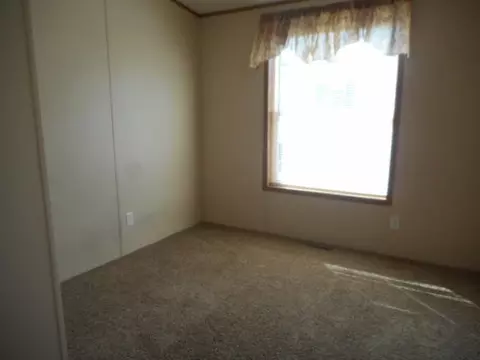 2203 35th Ter, Williston, ND 58801 photo 7