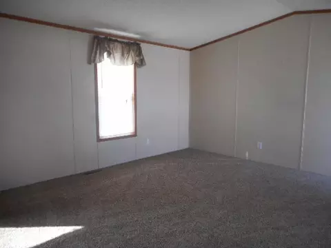 2203 35th Ter, Williston, ND 58801 photo 8
