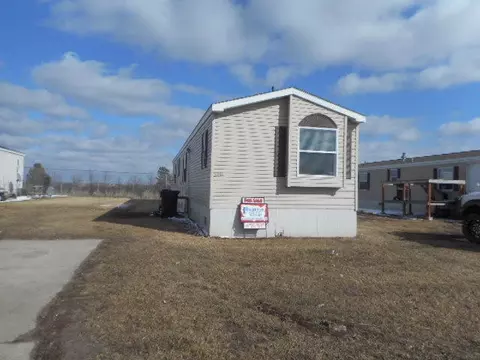3418 17th Ave W, Williston, ND 58801 photo 1